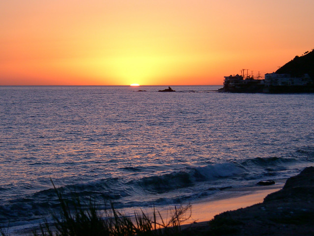 Malibu sunset real estate, REALTOR �, real estate agent, Playa Vista, Playa del Rey Westchester, beach homes, South Bay home listings, Westside homes, property and land Los Angeles California homes