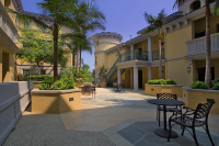 Villa Savona Courtyard | Playa Vista