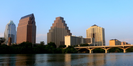 Austin from Town Lake © Iain Munn