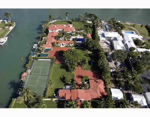 Miami Beach Luxury Waterfront Home