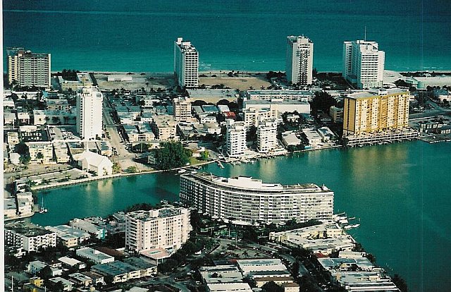 King Cole Condo in Miami Beach