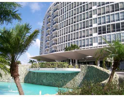 King Cole Condo-MiMo-Miami Modern Style Architecture