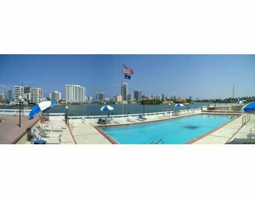 King Cole-Pool