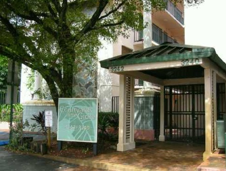 Courtyards of the Grove