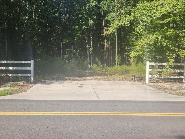 5863 Miley Hill Road, Ravenel, SC, 29470 United States
