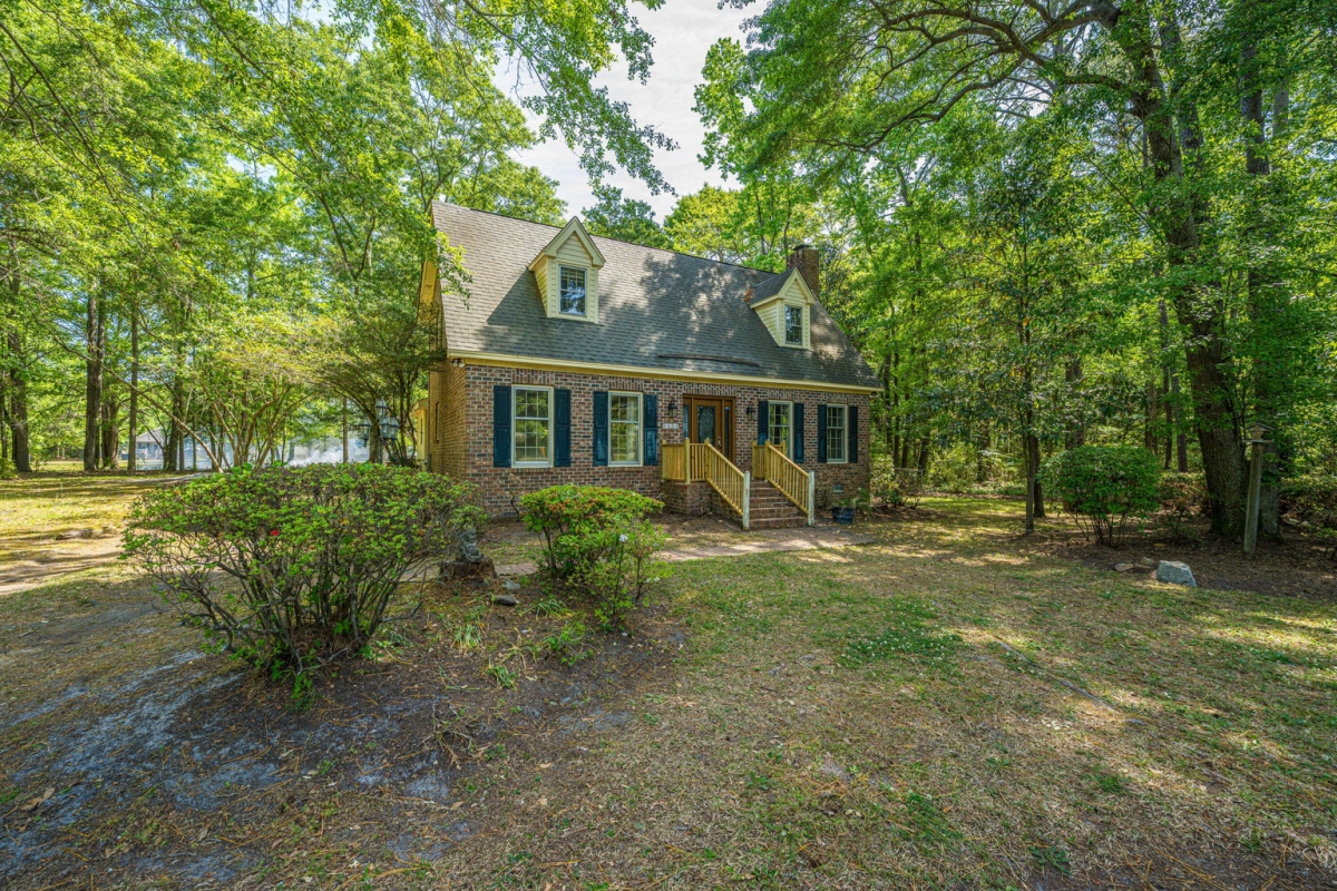 6228 Hollywood Drive, Hollywood, SC, 29449 United States