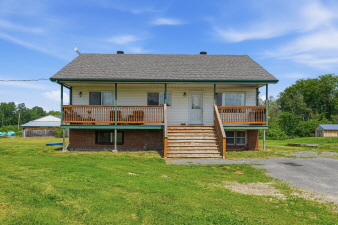 1553 Du Lac Rd, St-Pascal, ON, K0A 3N0 Canada