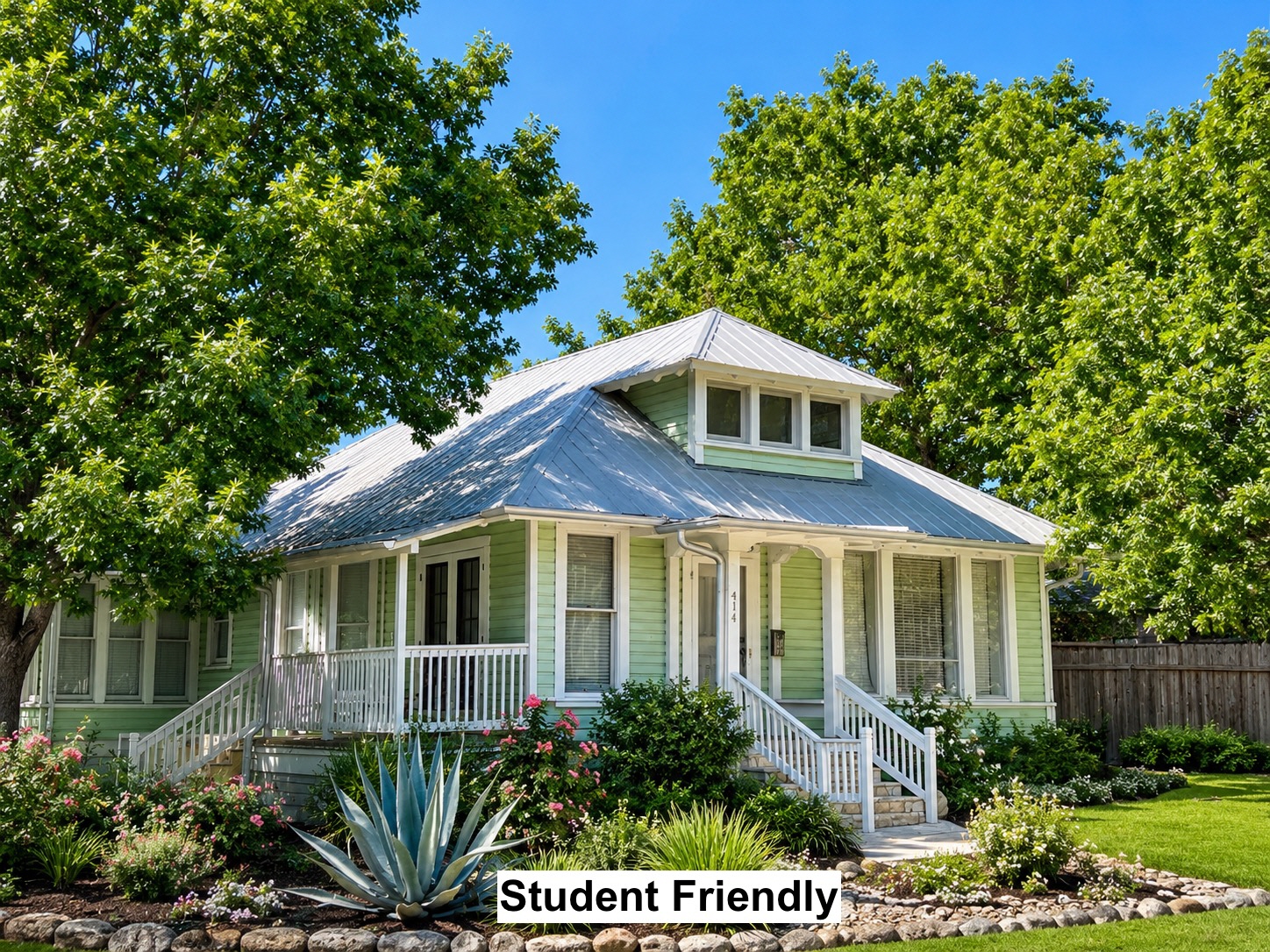 414 W. San Antonio St. The San Antonio Student Friendly House, San Marcos, TX, 78666 United States