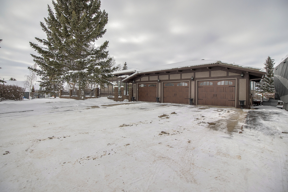 266071 24 Street W, Rural Foothills County, AB, T1S 1A7 Canada