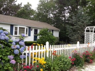 19 Coventry Way, South Dennis, MA, 02660 United States
