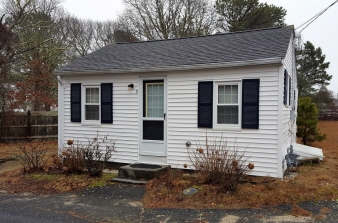 3 152 School Street, West Dennis, MA, 02670 United States
