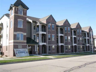 101 810 Jupiter Dr, Madison, WI, 53704