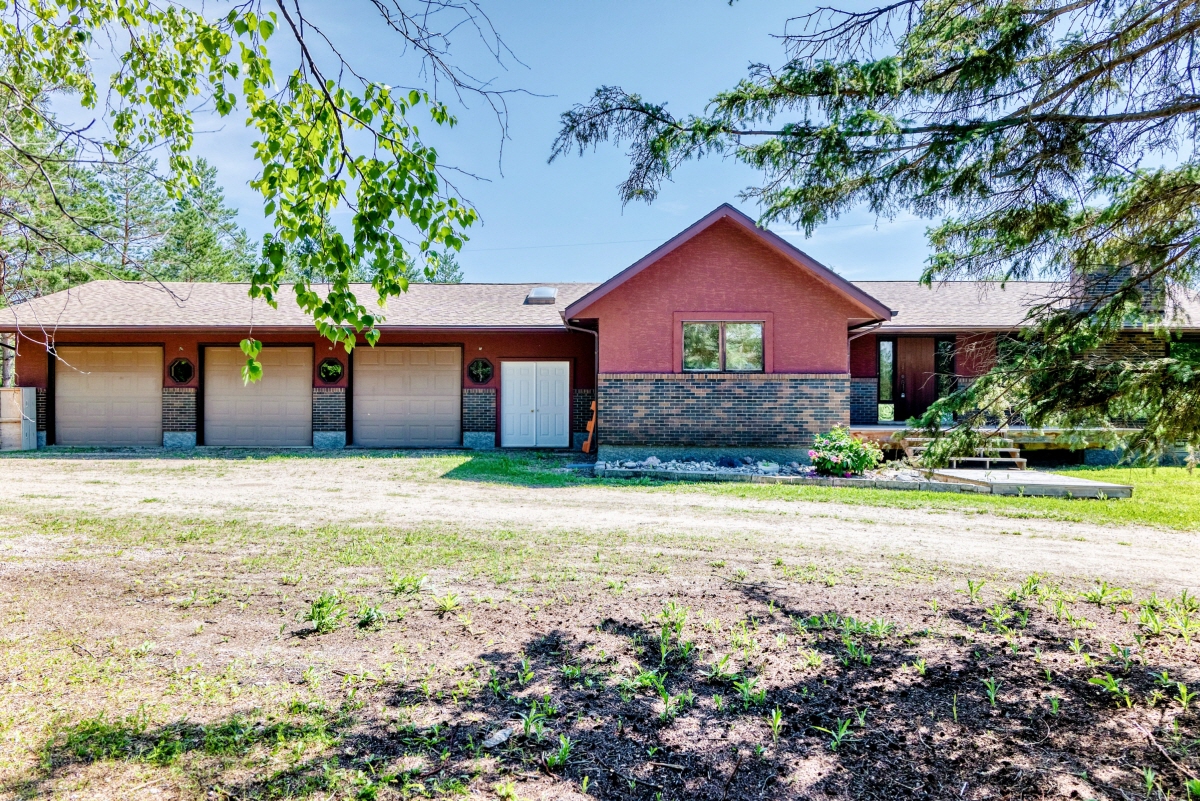 119 Parkview Drive, Springfield, MB, R5M 0C6 Canada