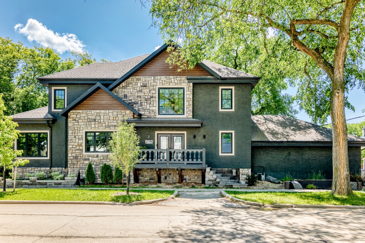 546 Kingsway Avenue, Winnipeg, MB, R3N 0H1 Canada