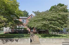 166 Crescent Avenue, Waldwick, NJ, 07463 United States