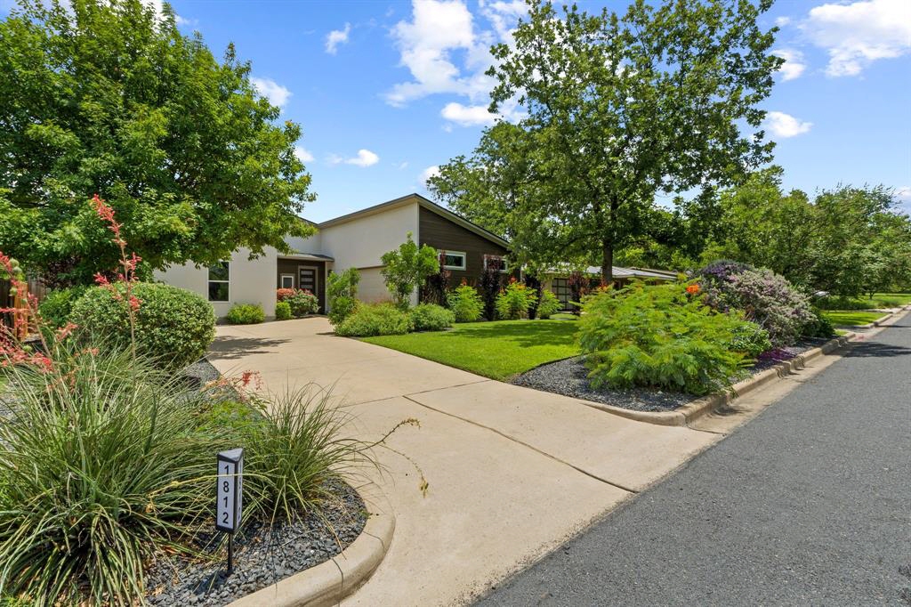 1812 Aggie Ln, Austin, TX, 78757 United States
