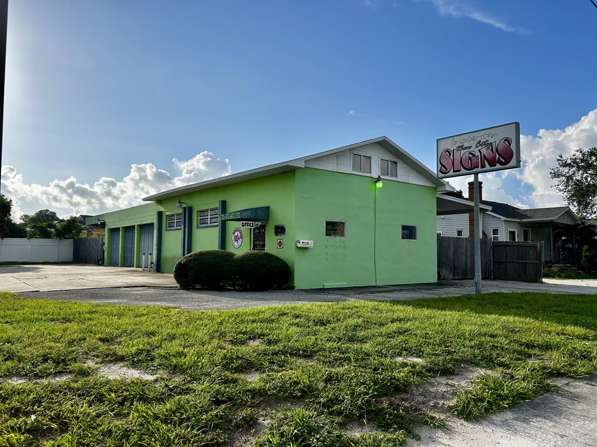 1739 28th Street N, Saint Petersburg, FL, 33713 United States