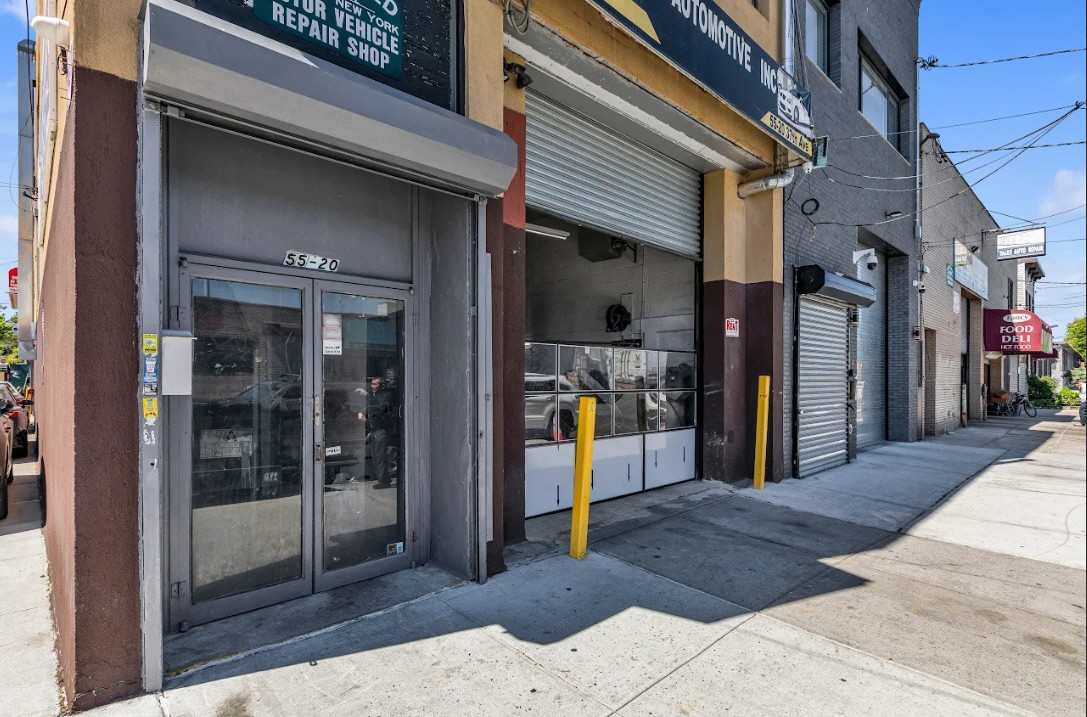 55-20 37th Avenue, Woodside, NY, 11377 United States