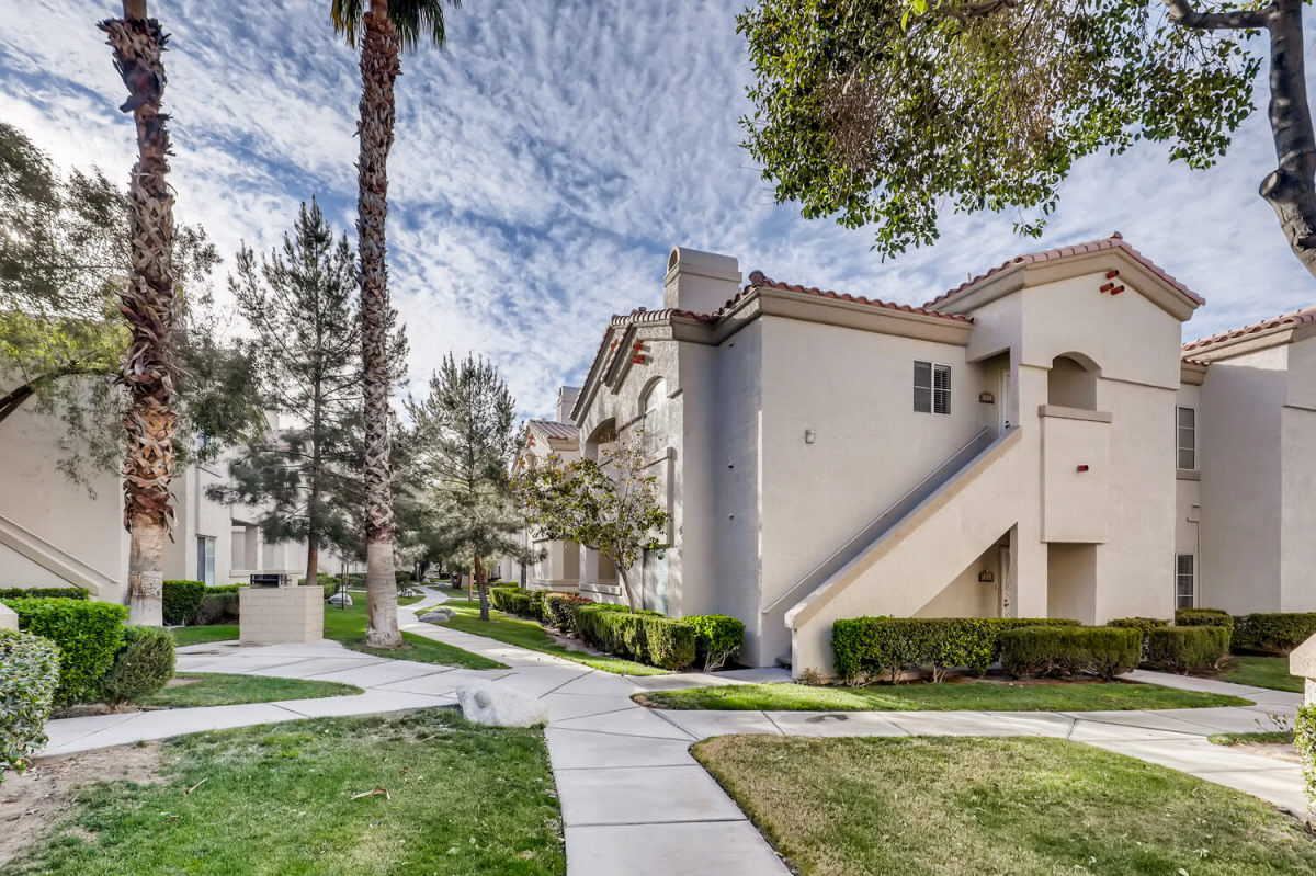 624 6480 Annie Oakley Drive, Las Vegas, NV, 89120 United States