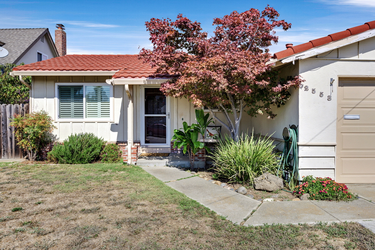 2553 Phelan Avenue, Hayward, CA, 94545 United States