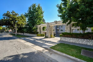 249 Alpine St #61, Pasadena, CA, 91106 Canada