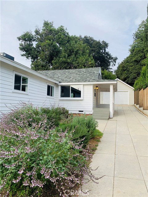 423 East Pine Street, Altadena, CA, 91001 United States
