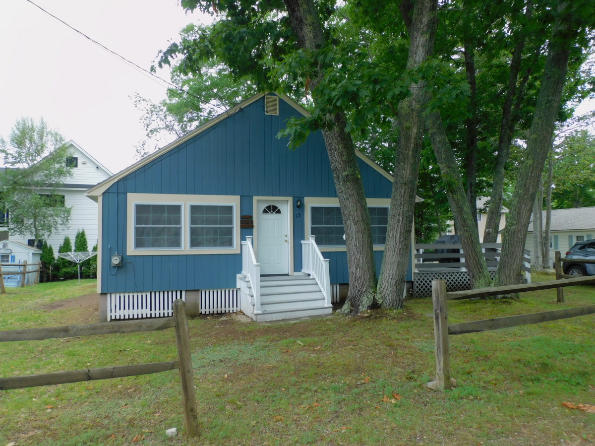15 Oak St, York, ME, 03909 United States