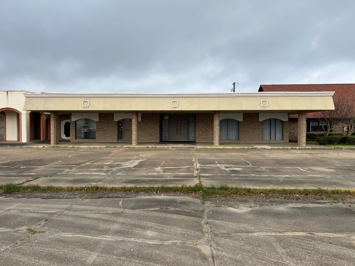 2925 Park Plaza Ln., Port Arthur, TX, 77642 United States