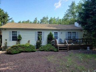 REDUCED!!! 33 Chapman Circle, Albrightsville, PA, 18210 United States