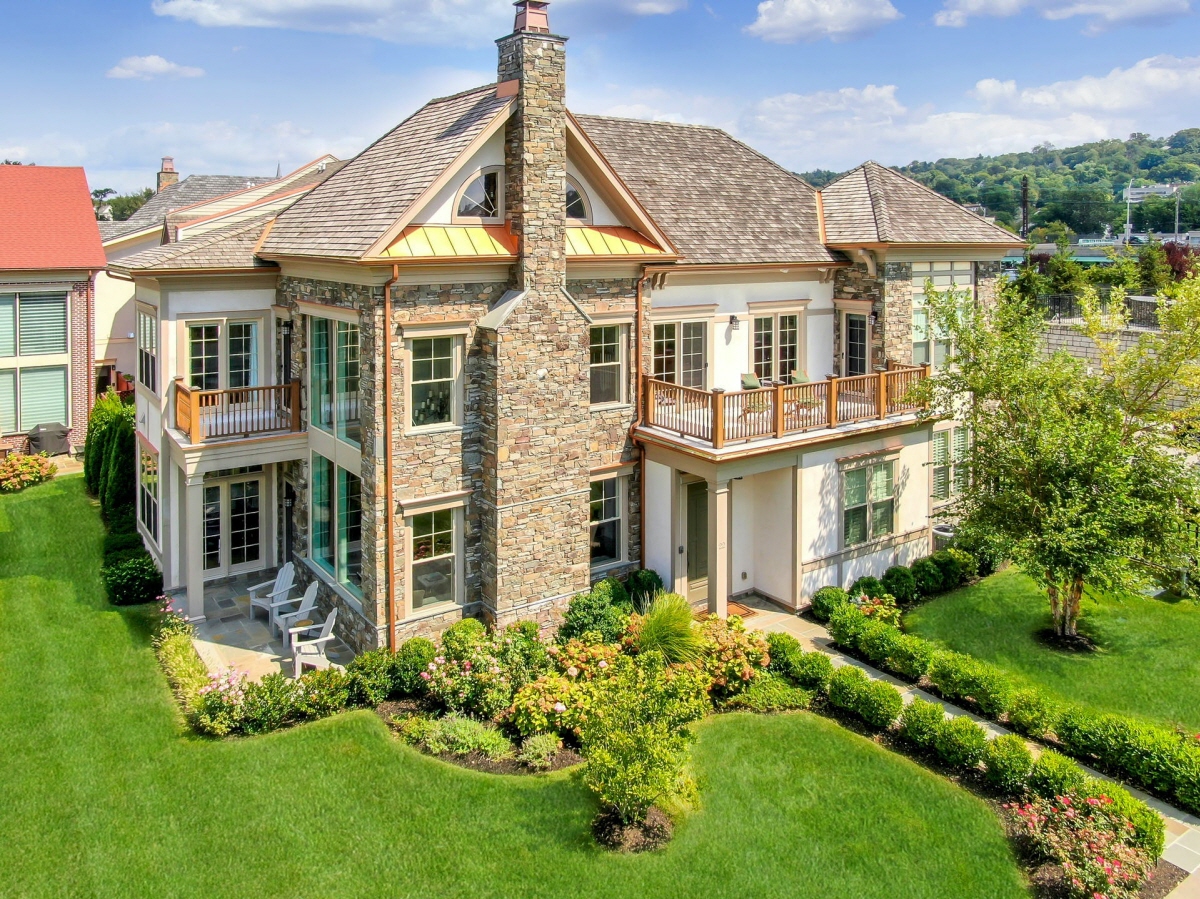 22 Orchard Drive Hudson Harbor Carriage House, Tarrytown, NY, 10591 United States