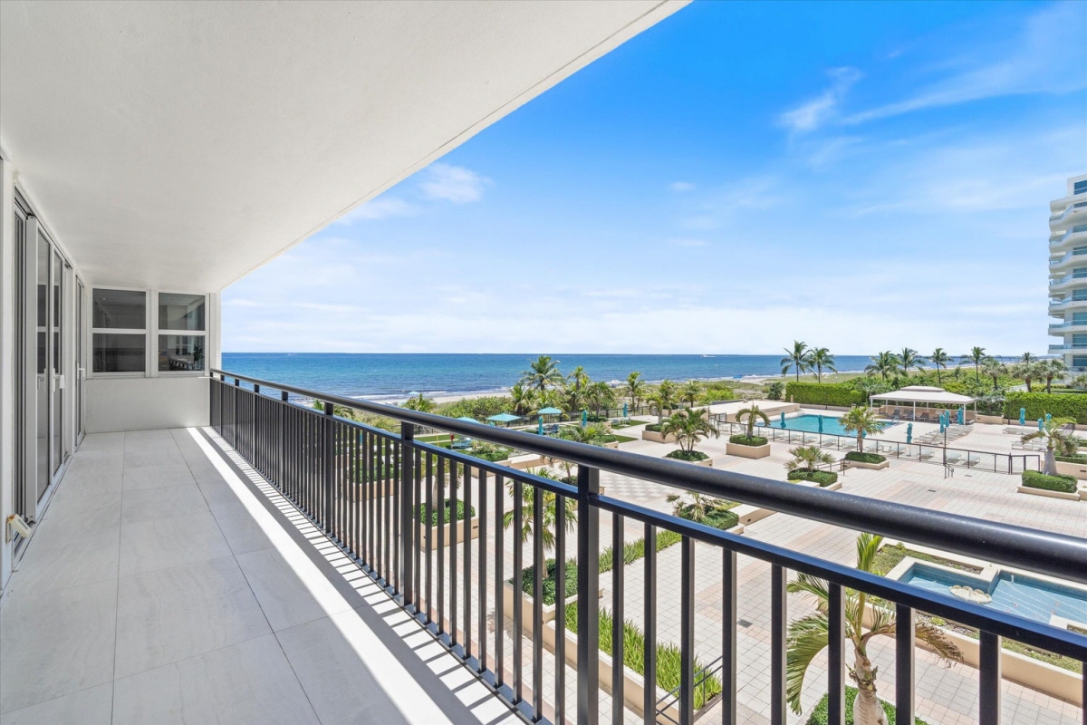 3J 2000 S. Ocean Blvd, Boca Raton, FL, 33432 United States
