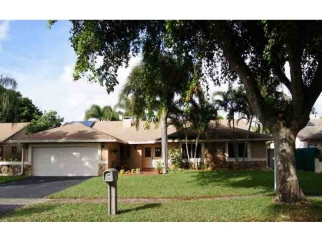 8421 SW 28 St, Davie, FL, 33328-1605