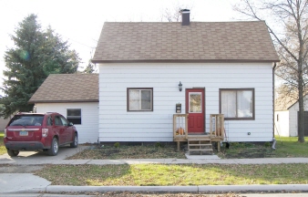 1024 Bennett Street, Bottineau, ND
