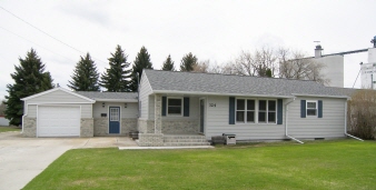 324 East 5th Street, Bottineau, ND