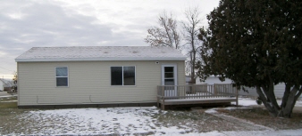 201 W 13th St, Bottineau, ND
