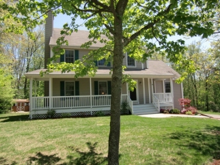 16 Autum Drive, Tolland, CT, 06084 United States