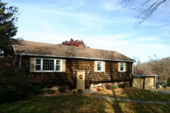 38 New Rd, Tolland, CT, 06084 United States