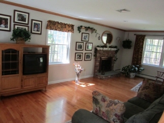 179 WOODHENGE DRIVE, TOLLAND, CT, 06084 United States