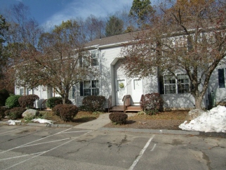104 745 Merrow Rd, Coventry, CT, 06238 United States
