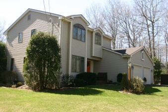 52 Charles Street, Tolland, CT, 06084 United States