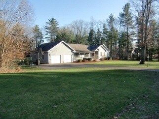 24 Avebury Lane, Tolland, CT, 06084 United States