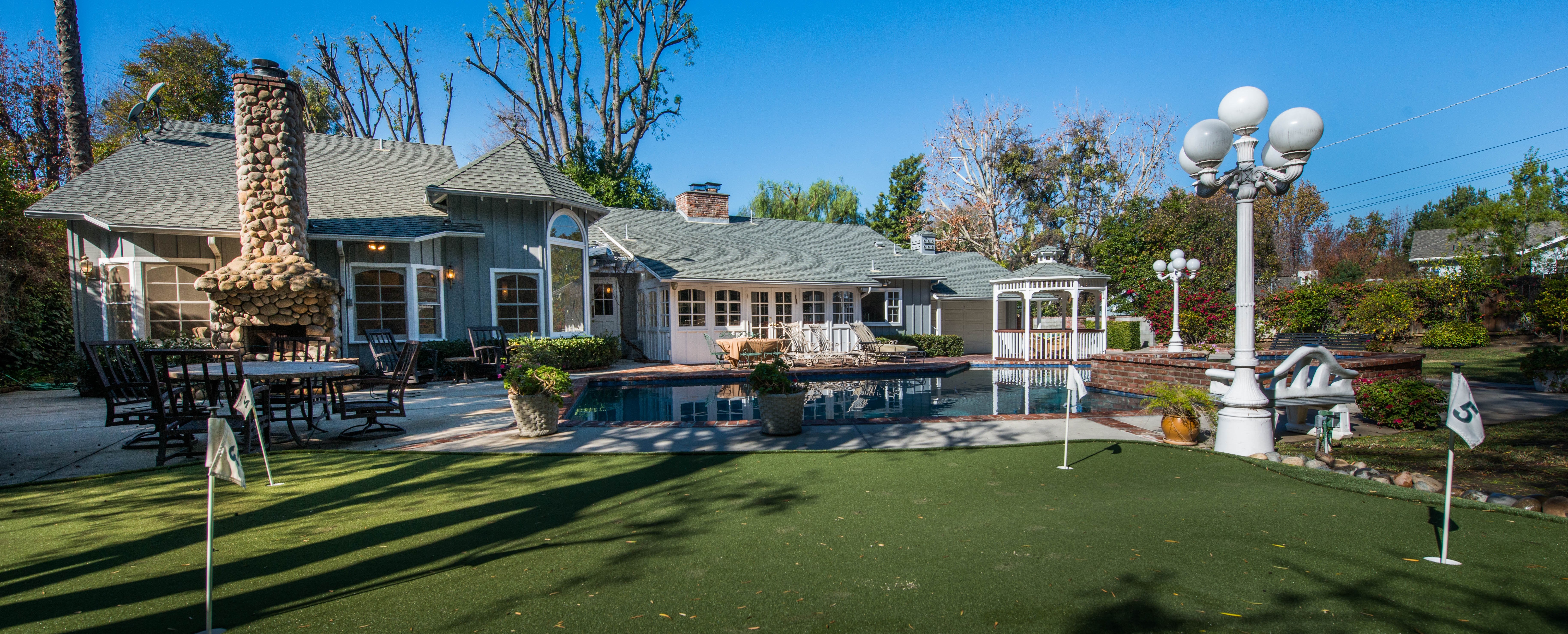New Custom page - Brad Roth, Pinnacle Estate Properties